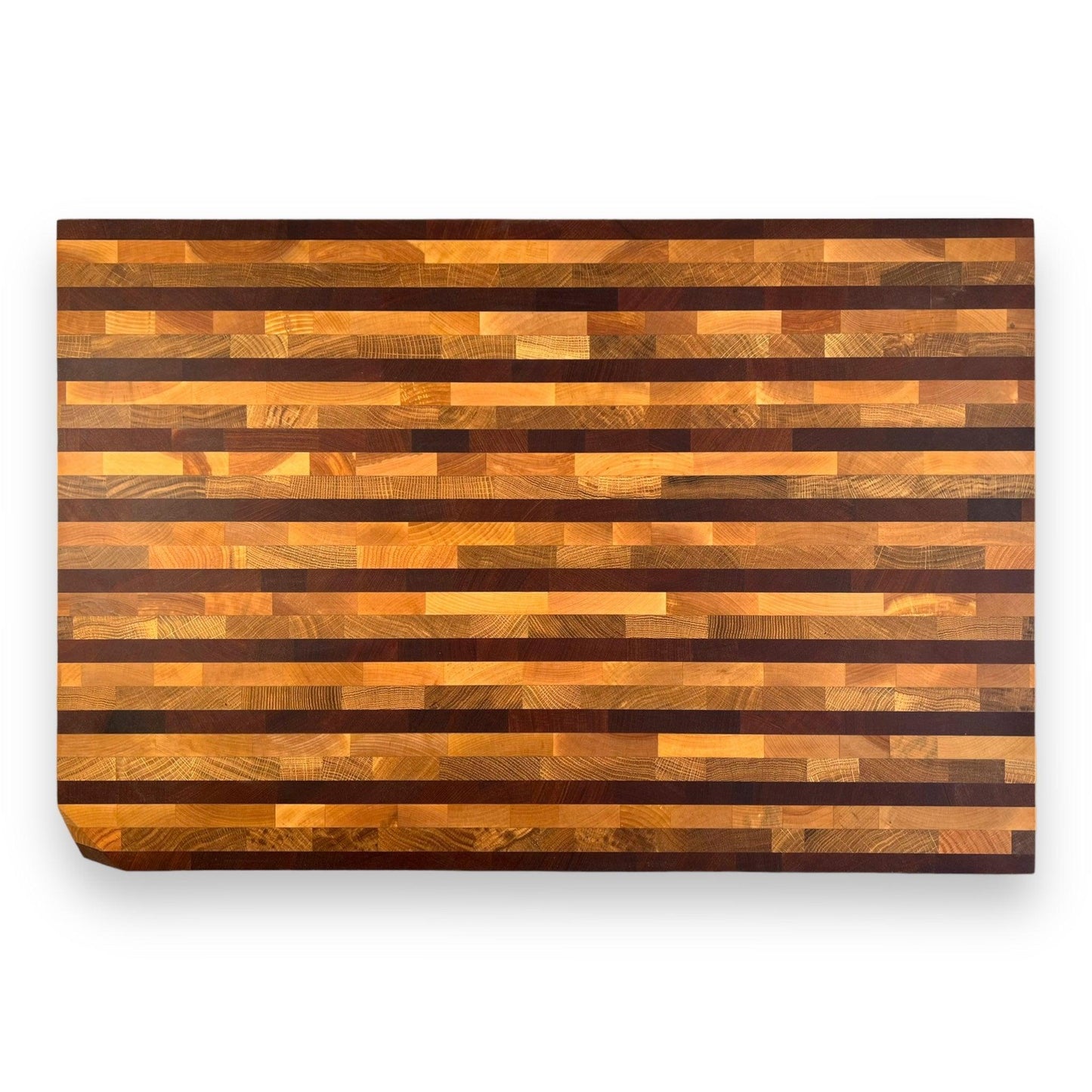 Cutting board with angled corner in mixed wood with 2" pattern - BOISWOOD
