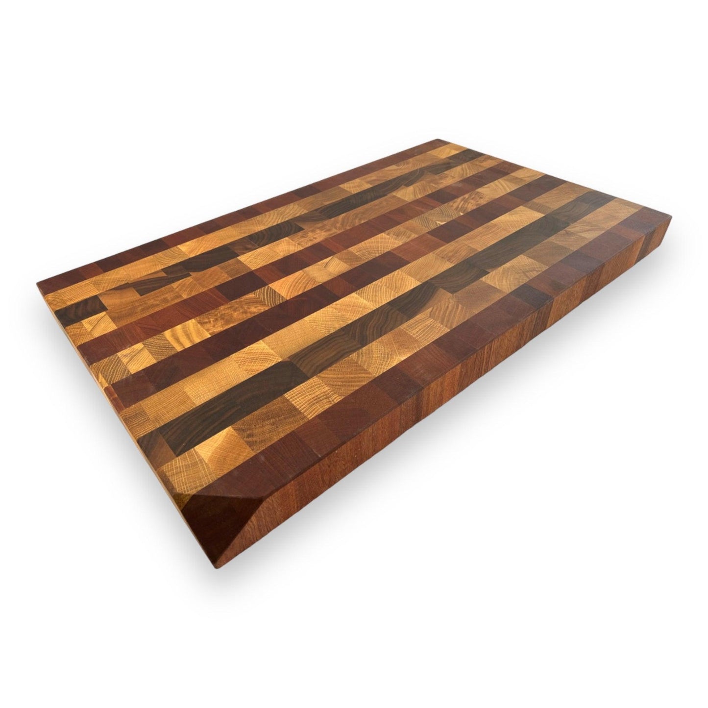 Cutting board with angled corner in mixed wood with 2" pattern - BOISWOOD