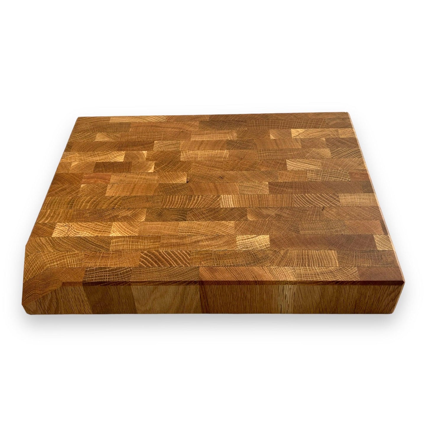 Cutting board with 2" angled corner in White Oak - BOISWOOD