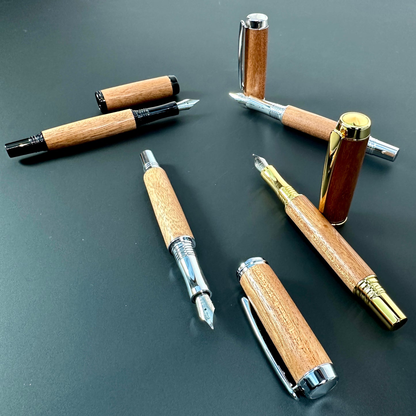 Mahogany Wooden Fountain Pens - BOISWOOD