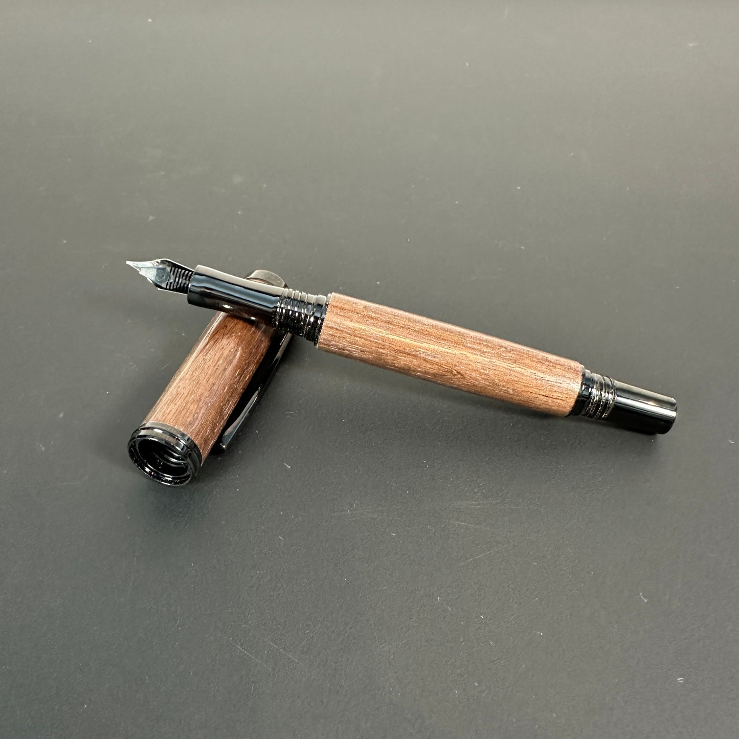Walnut Wooden Fountain Pens Black titanium finish - BOISWOOD