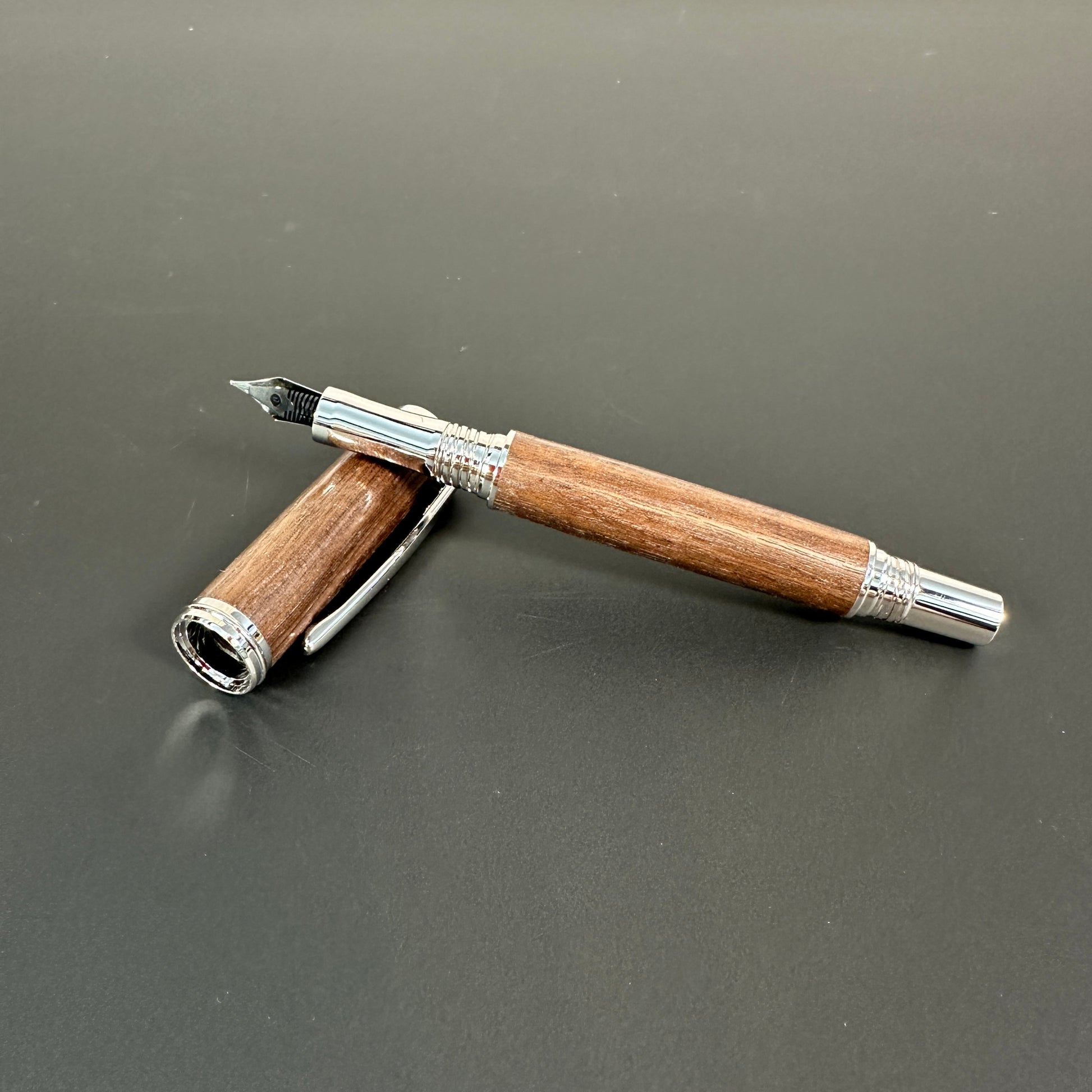 Walnut Wooden Fountain Pens Rhodium finish - BOISWOOD